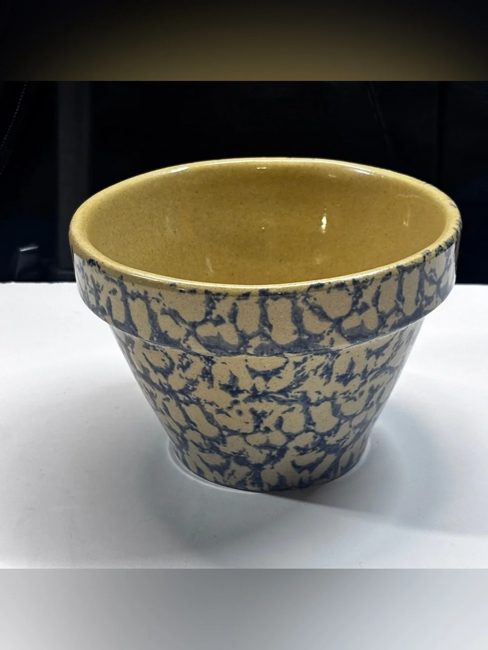 N/A roseville pottery